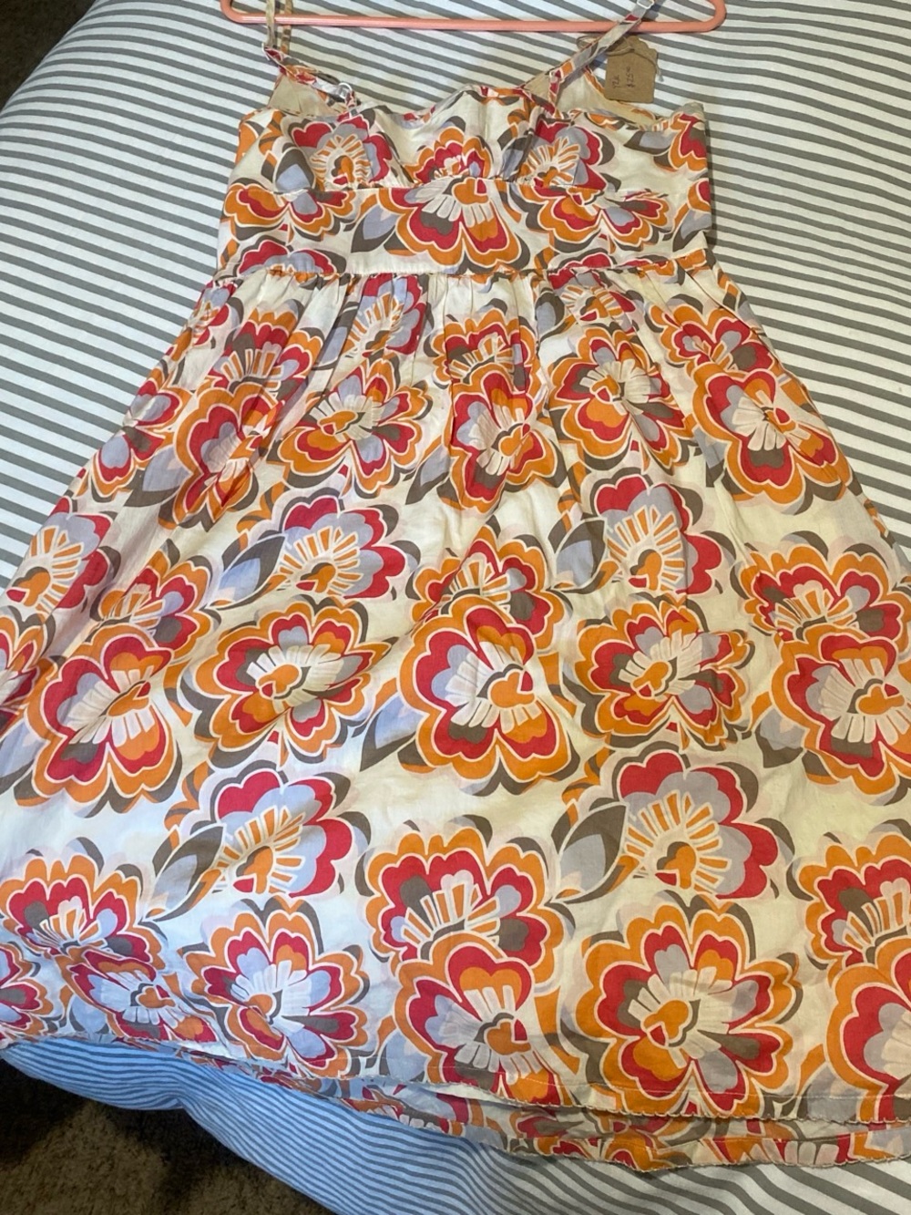 GAP Floral Midi Dress in White, Orange, Red, Gray